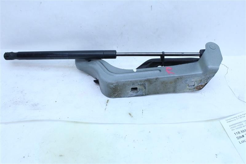 HOOD HINGE Maserati Quattropo 2014 14 1118736