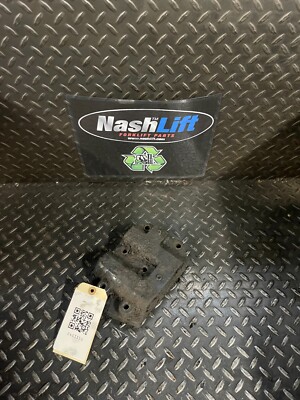 240335	ACCUMULATOR, TRANSMISSION CONTROL	FITS CLARK	GOOD USED	HBU1:219