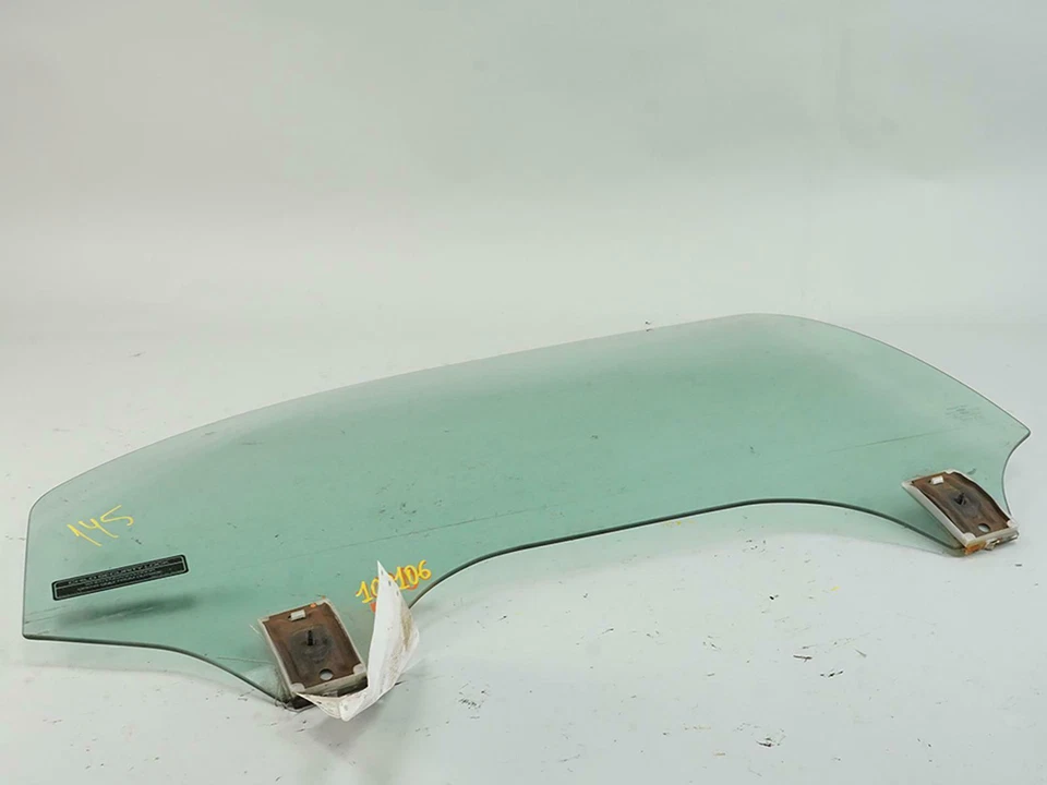 Oldsmobile Aurora 1995-1998 puerta ventana vidrio pasajero derecho lado trasero Rh Foto 4 de 4