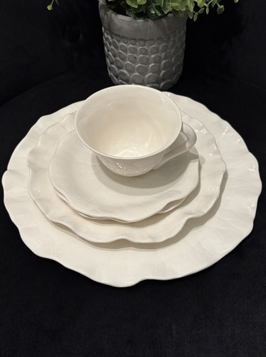5 Piece Place Setting Vintage Metlox Poppytrail Lotus Pattern White Cabbage Leaf - Picture 3 of 8