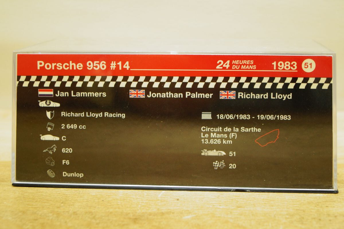Foto 8 di 8