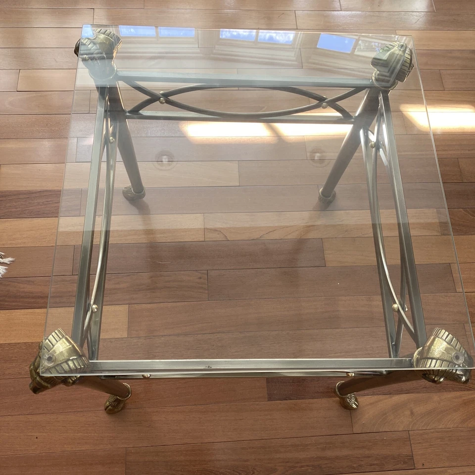 Maison Jansen Style Hollywood Regency Ram's Head Brass Glass Top Side Table DIA - Image 4 of 4