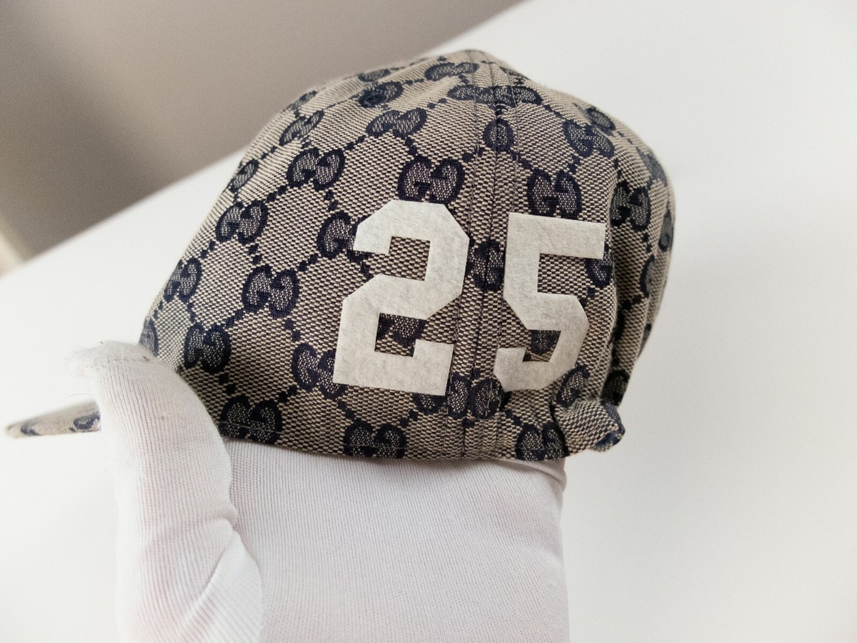 GUCCI gray supreme GG Web logo canvas baseball cap Size 58 GUCCI gray supreme GG Web logo canvas baseball cap Size 58
