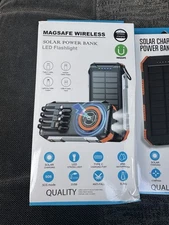 Solar Power Bank 2800 mAh Portable Magnetic Charge