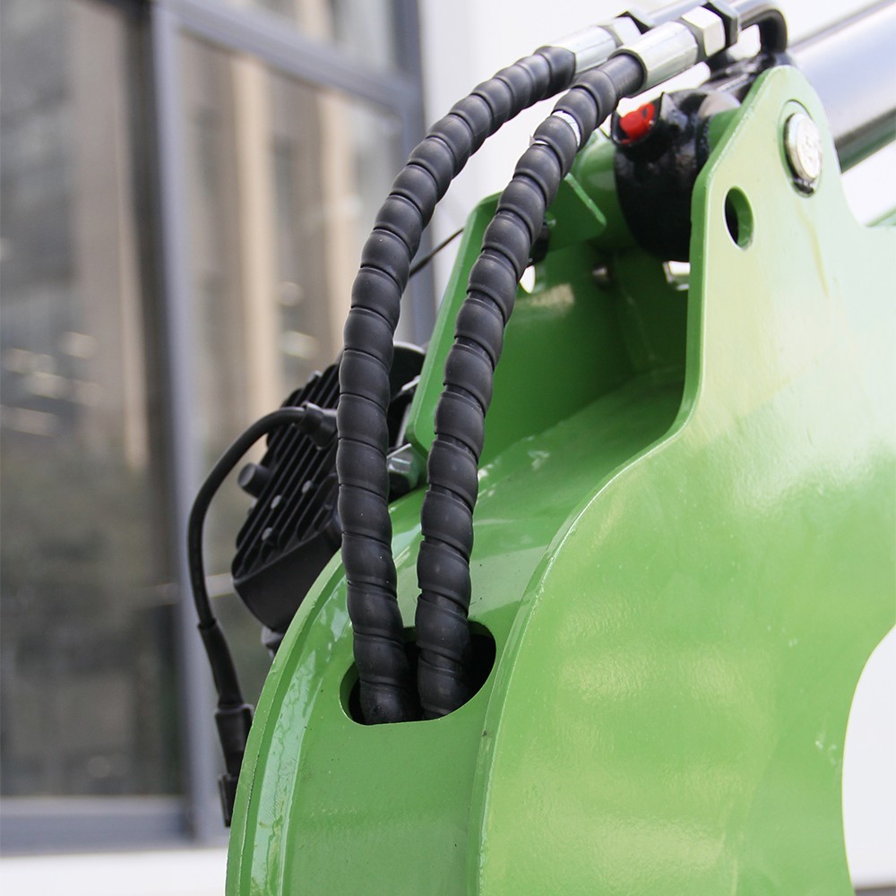 Free Ship Mini Excavator 1 Ton Digger 13.5hp Gas Tracked Crawler B&S EPA Engine