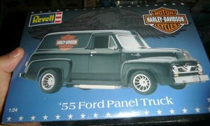 Revell Harley Davidson 55 Ford Panel Truck Model Kit Scale 1 24