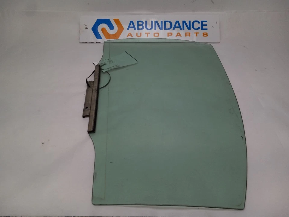 СТЕКЛО ЗАДНЕЙ ВОДИТЕЛЬСКОЙ ДВЕРИ ДЛЯ LEXUS ES330 2004 - 2006 - Изображение 4 из 4