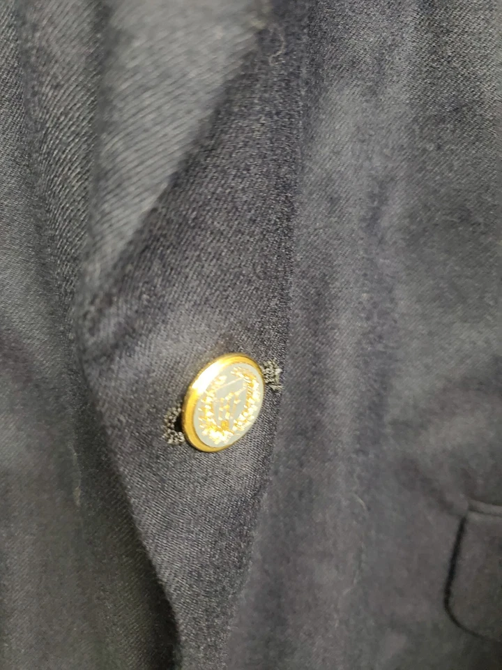 H Freeman & Son Blazer Jacket Mens 42R Blue Metal Buttons Wool Sport Coat USA - Image 2 of 4