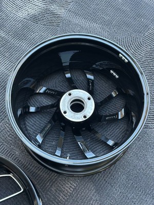Ducati Diavel V4 OEM Wheel Rim Set (XDiavel & Diavel 1260