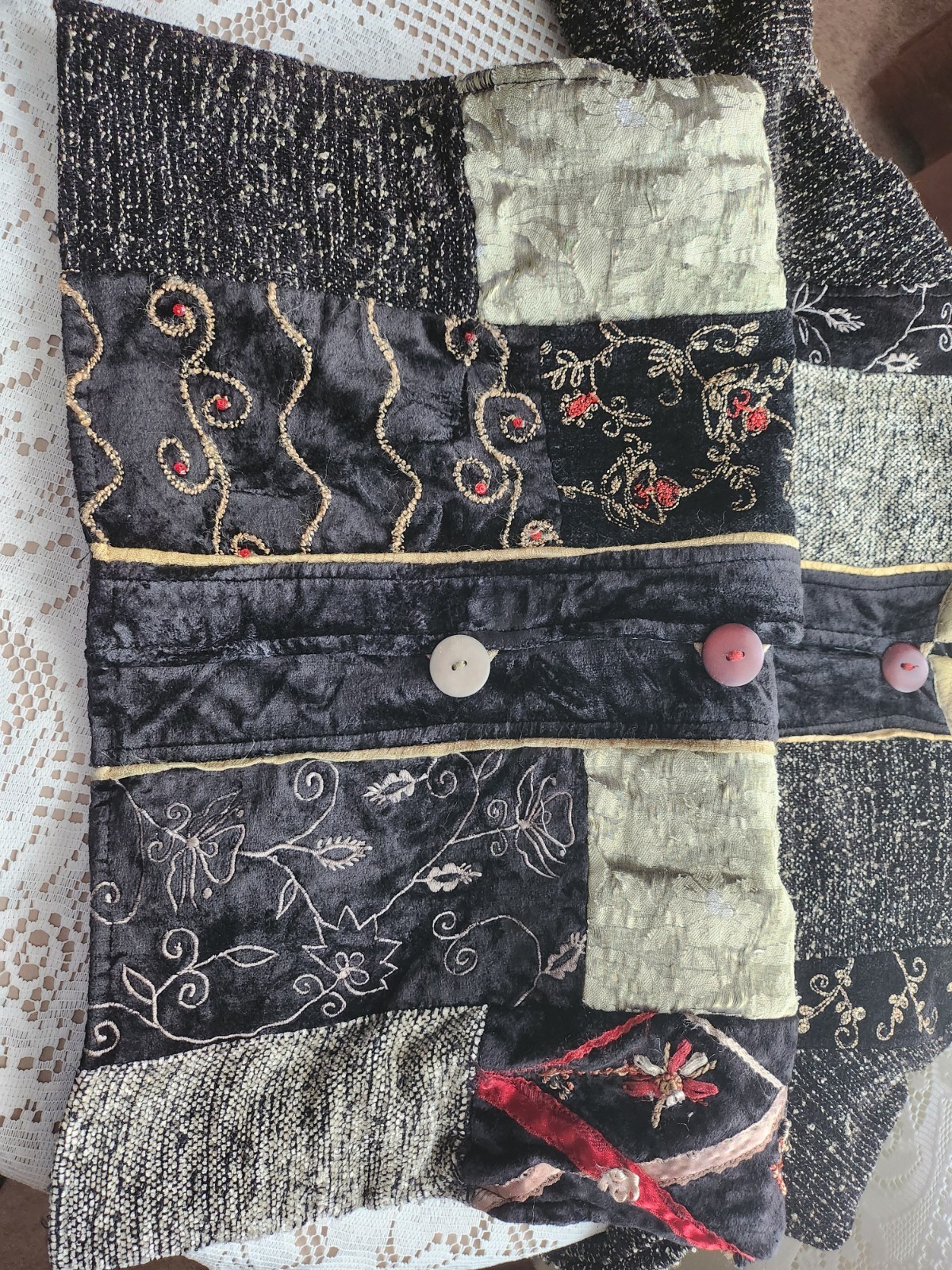 Flashback Multi Color Unique RenissancePatchwork … - image 4