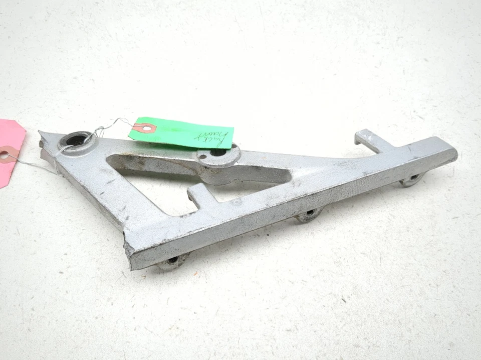 87-07 Soporte de montaje para portaequipajes trasero derecho Kawasaki KLR 650 TRSH PL Foto 3 de 4