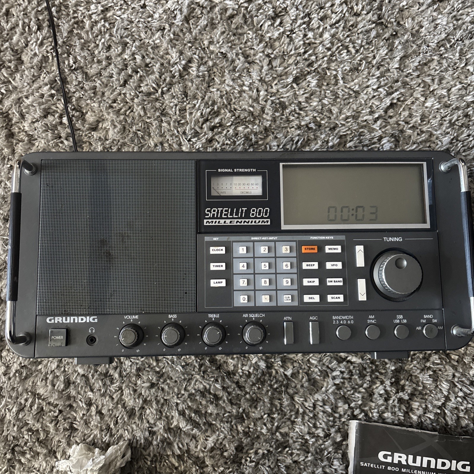 Grundig Satellit 800 Millennium Shortwave AM FM Radio World 
