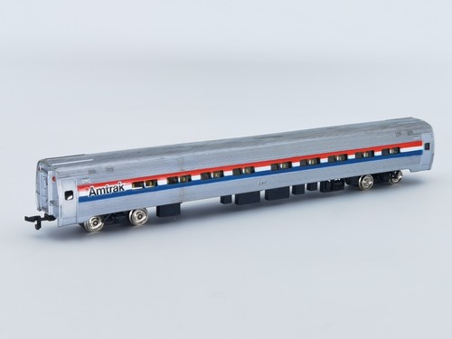 HO BACHMANN 72205 - Voiture Voyageurs Amtrak 21917 - Éclairée, Excellent État | Condition: Occasion