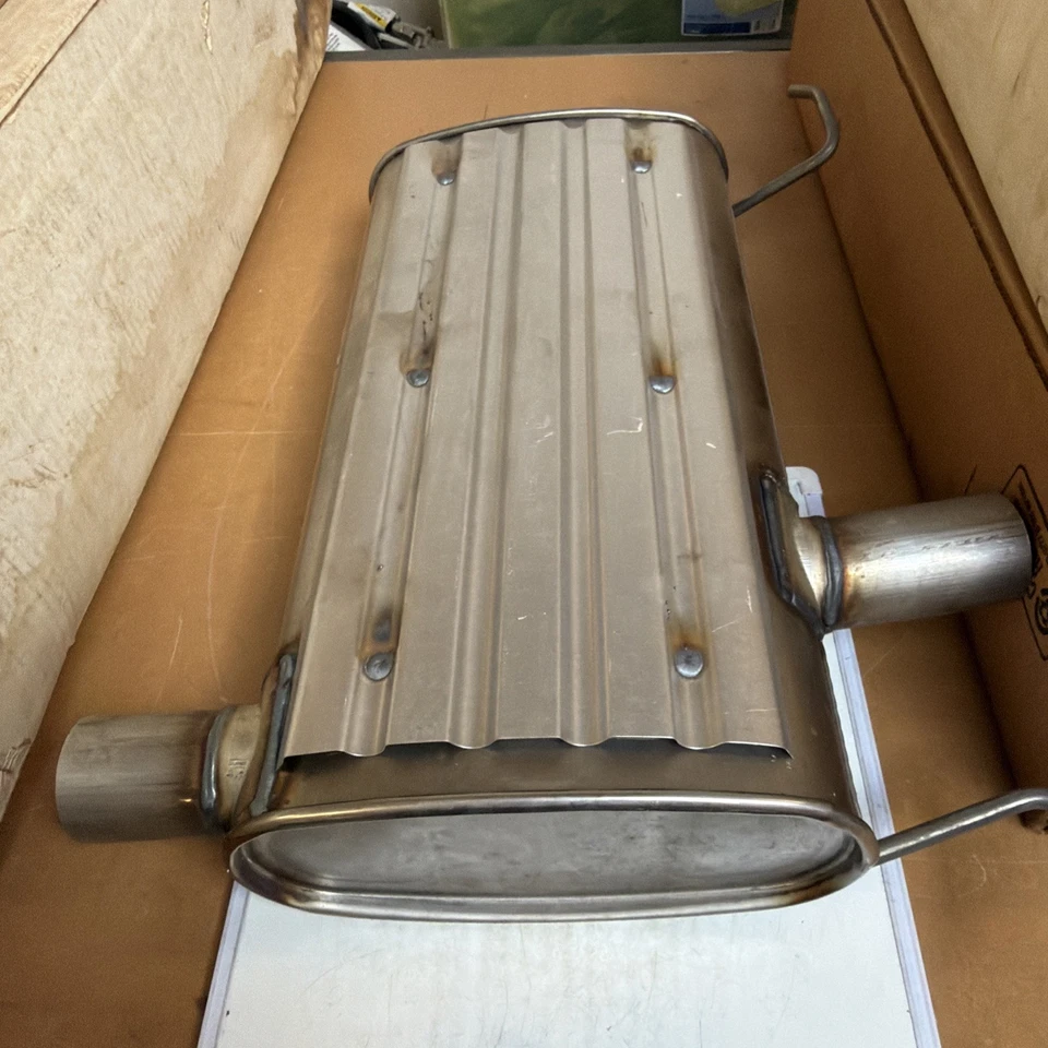 Silenciador de escape Walker 21201-flujo silencioso SS Ford Freestar Windstar Monterey Nuevo de Lote Antiguo Foto 3 de 3