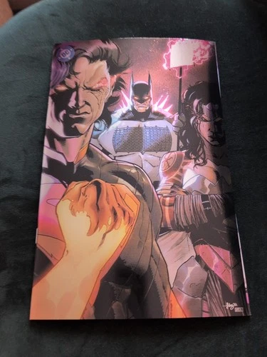 DC KO #4 FOIL JAVI FERNANDEZ VARIANT SUPERMAN BATMAN WONDER WOMAN 1