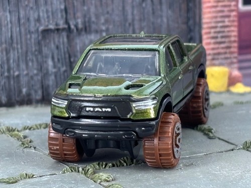 🔥(Loose Hot Wheels) U-PICK Trucks Cars Mainlines BOX SHIPPED Premiums BW’s🔥 - Picture 302 of 678