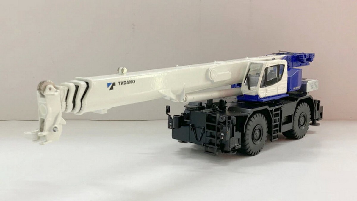 1/50 Scale Tadano GR-1000XLL-4 Rough Terrain Crane Diecast 1/50 Scale Tadano GR-1000XLL-4 Rough Terrain Crane Diecast