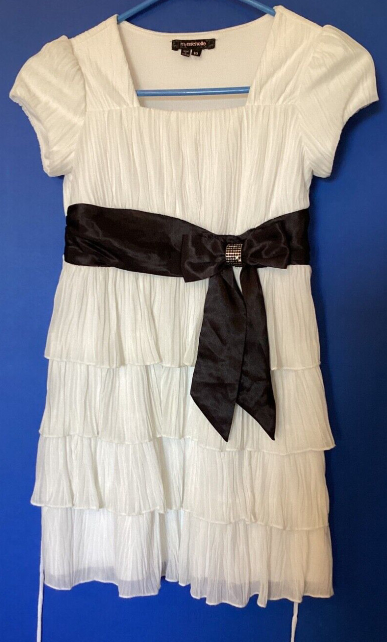 Girls My Michelle special occasions dress clothing size 10 White with Black lace