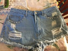 Forever 21 Light Wash Distressed Cut Off Denim Jean Shorts Size US 29