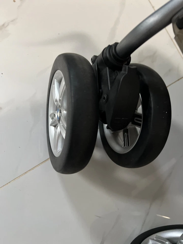 Carrinho de bebê BMW Maclaren - Imagem 2 de 3