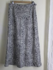 Beautiful Charter Club Sz 10 A-Line 100 Wool Woven Paisley Gray Black Skirt