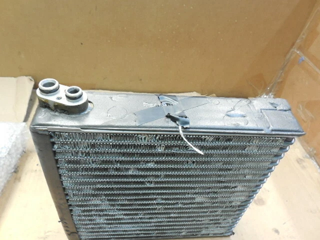 Audi A6 C5 1999-2004 evaporador de aire acondicionado Foto 3 de 4