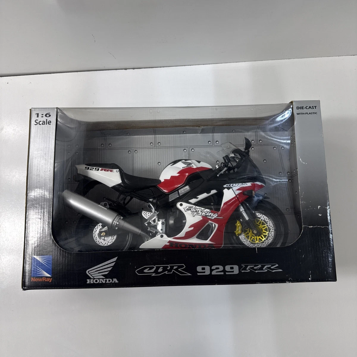 New-Ray Honda 1:6 Contemporary Manufacture Diecast Motorcycles