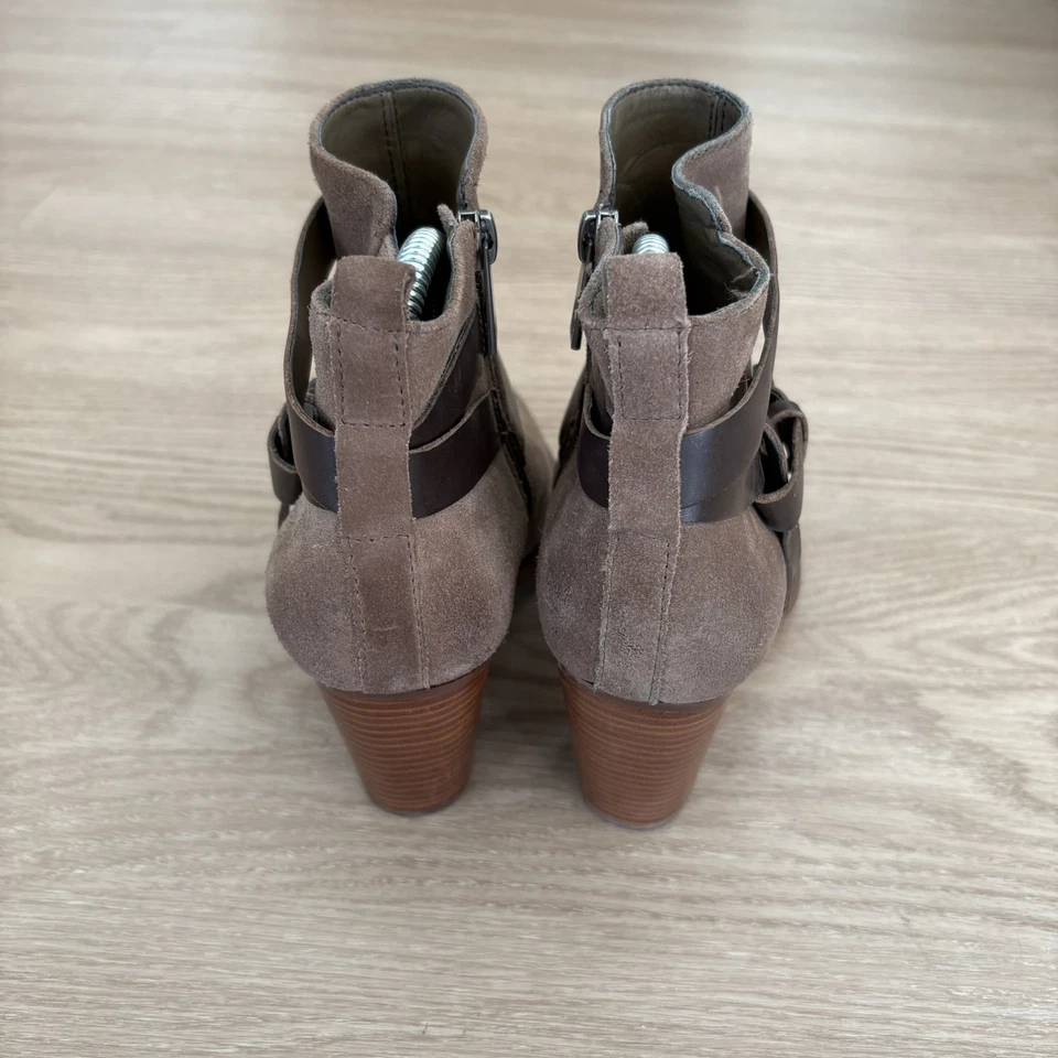 Botines Ivanka Trump para mujer de tacón ancho talla 8M marrón gamuza” Foto 4 de 4