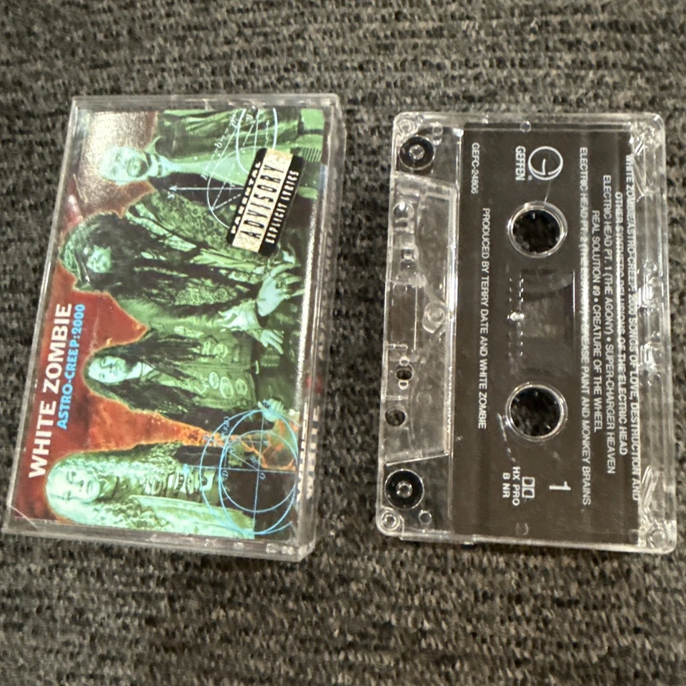 Astro-Creep: 2000 - White Zombie Cassette Tape W/ Cover - Excellent Condition Foto 4 de 4