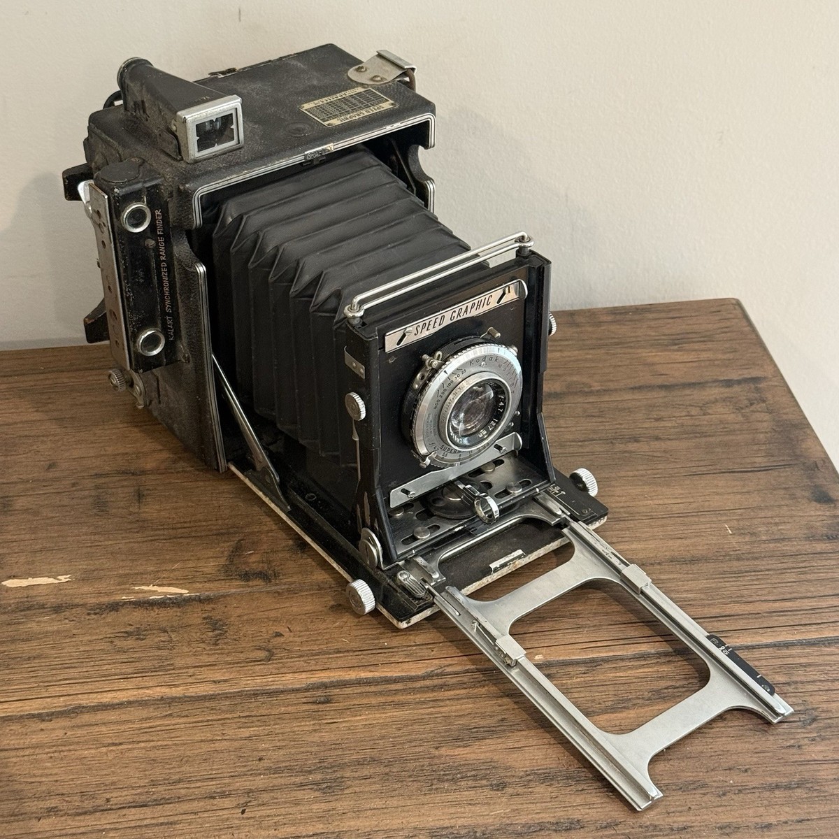 Vintage Graflex Speed Graphic 4x5 Kodak Ektar 127mm f/4.7 Camera