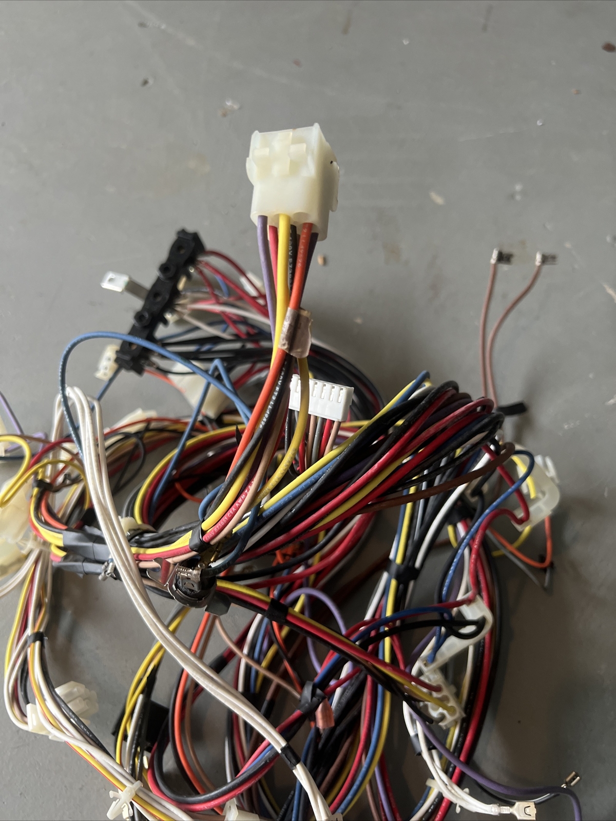 Range/Stove/Oven Wire Harness 74008935 eBay
