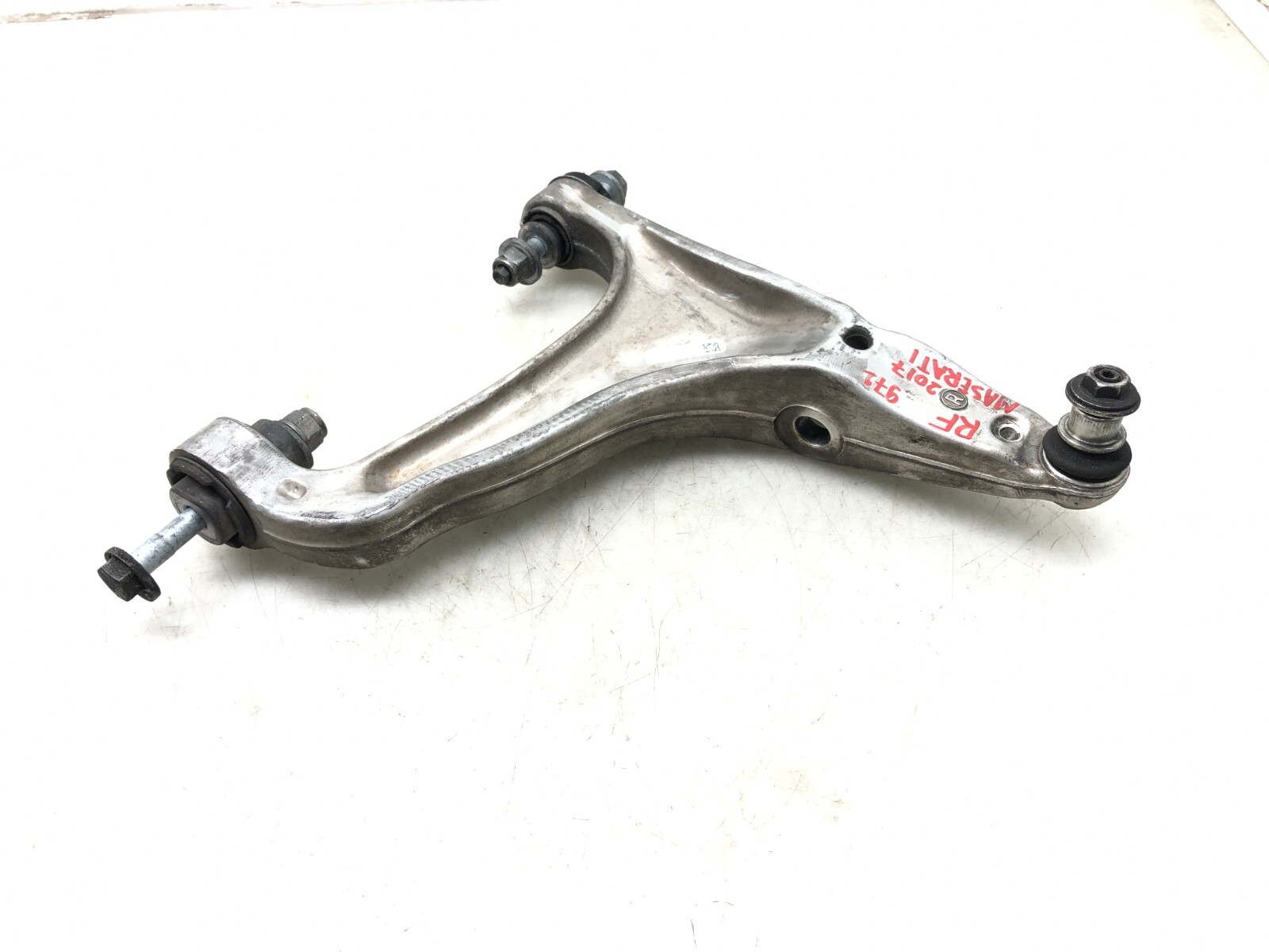 2017-2023 MASERATI LEVANTE S AWD RIGHT PASSENGER FRONT LOWER CONTROL ARM OEM.