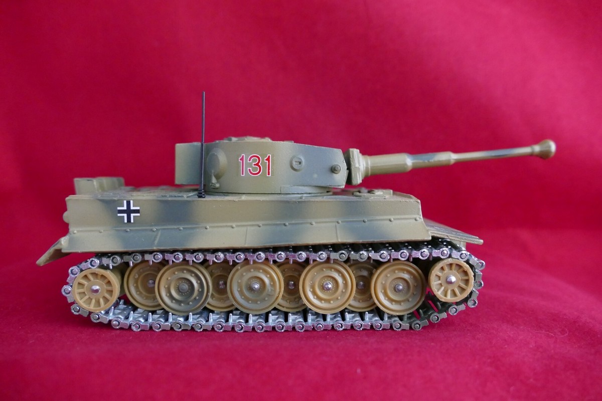 Solido 1/50 Char Tank Blindé Char Tigre - Avec boite Hachette