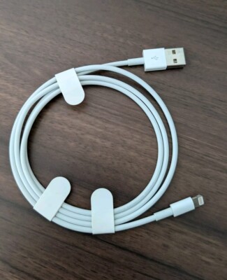 Genuine Apple USB-A to Lightning Charging Cable (1m/3ft)   New Open Box