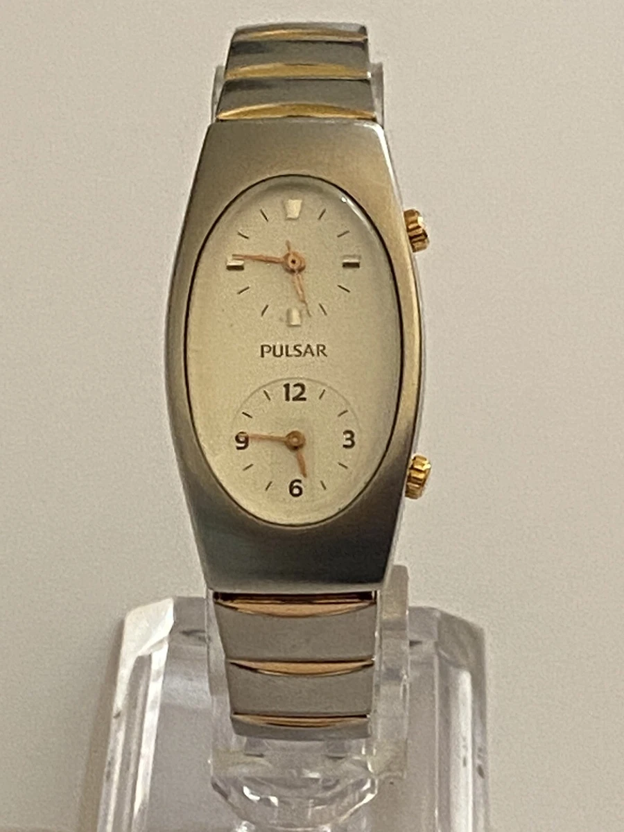 Wonderful Watch for Ladies PULSAR Silver Gold Tone with Two Dials Working