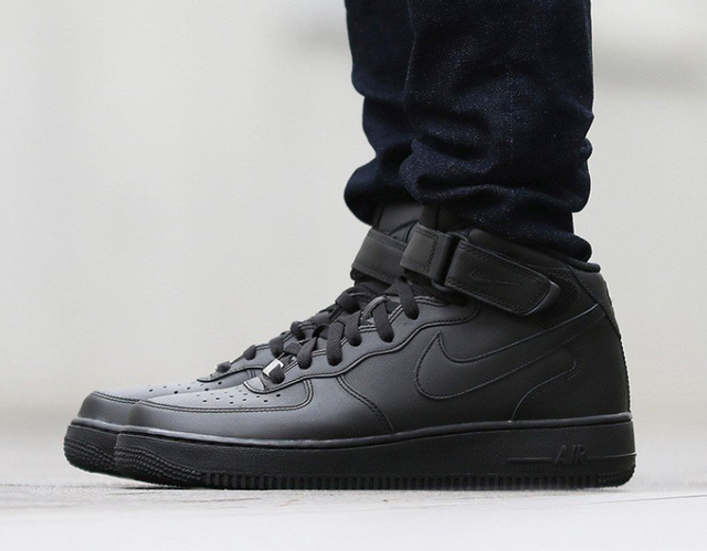 air force 1 all black mid