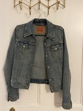 Levi Strauss & Co. Light Blue Wash Denim Button Up Jacket Woman's Uk Xs Pre-love