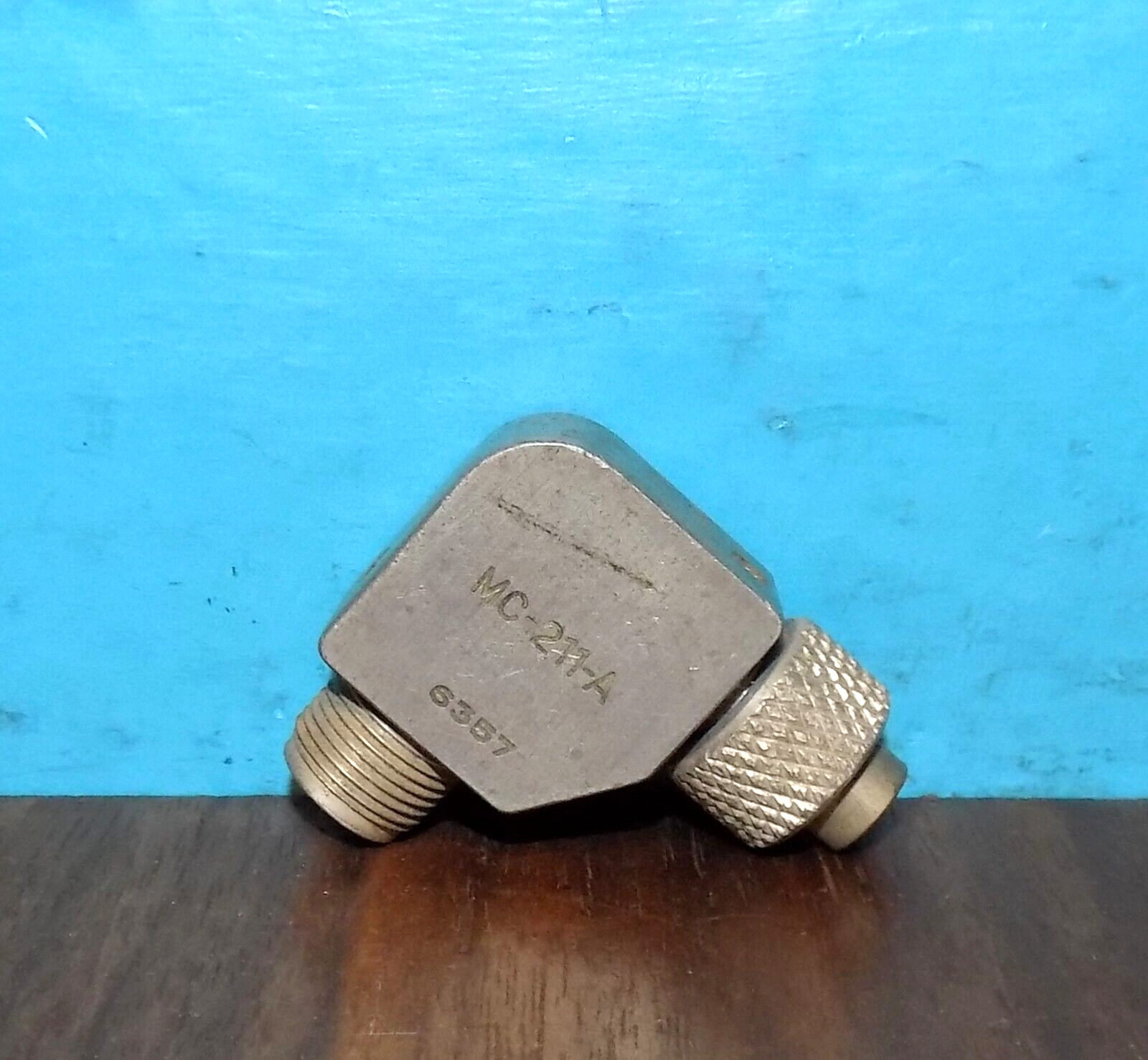 MC-311-A Right Angle Adapter for MC-215 Flex Tuning Cable