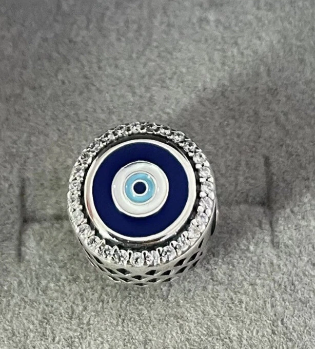 Pandora evil 2024 eye pendant