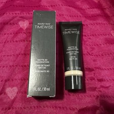 New In Box Mary Kay Timewise Matte 3D Foundation Ivory C100
