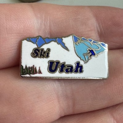 Vintage Ski Utah Mountains Skier Logo Enamel Lapel Pin Skiing Souvenir Pine
