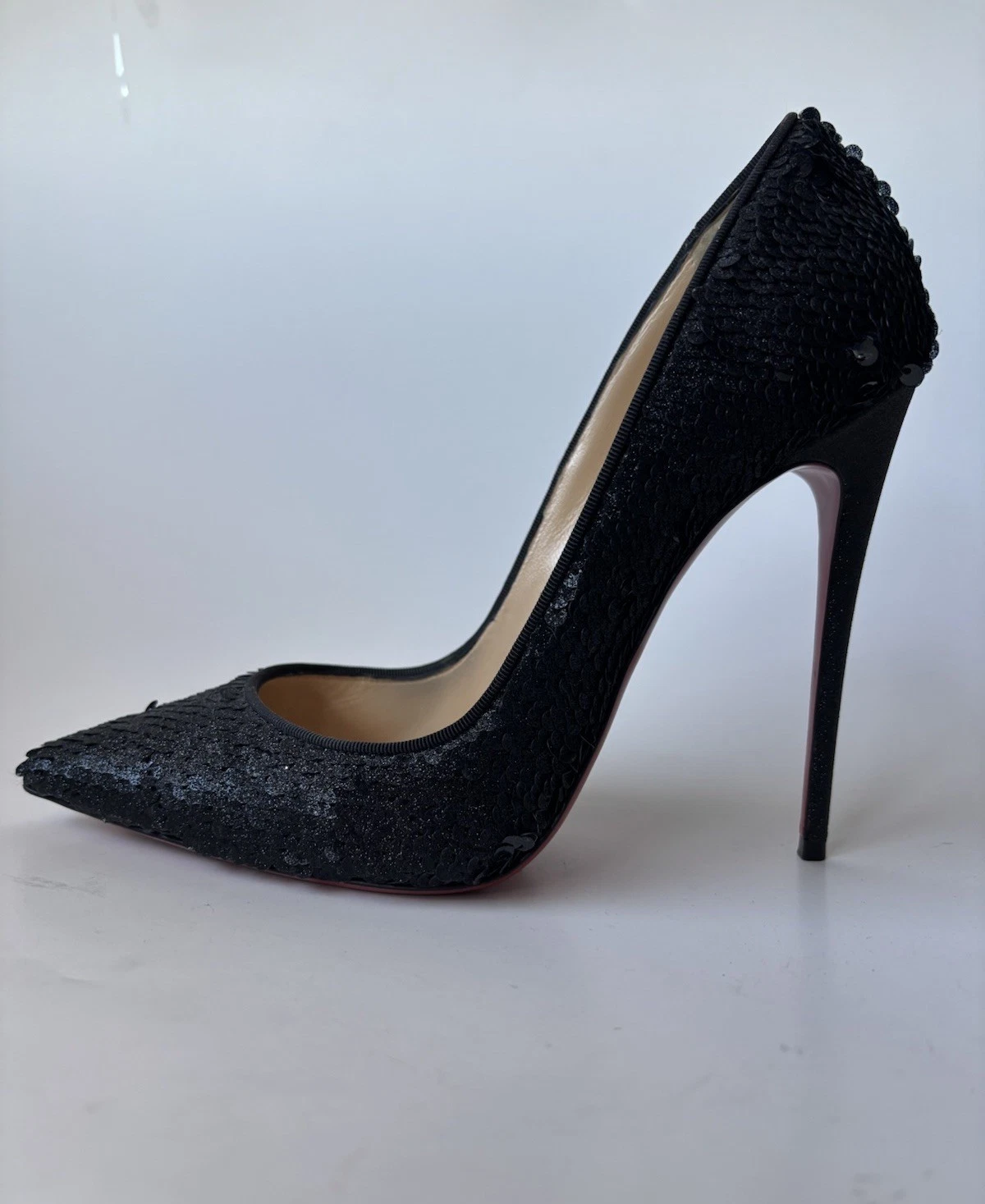 Christian Louboutin — Christian Louboutin So Kate 40.5 Black Sequin Shimmer Pointed Toe Heels