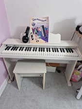 Gear4music JDP-1 Junior Digital Piano White+ Headphones+ Kids Piano Course Book