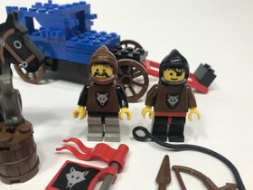 Vintage LEGO Castle Wolfpack Renegades 6038 Incomplete Set With Minifigures