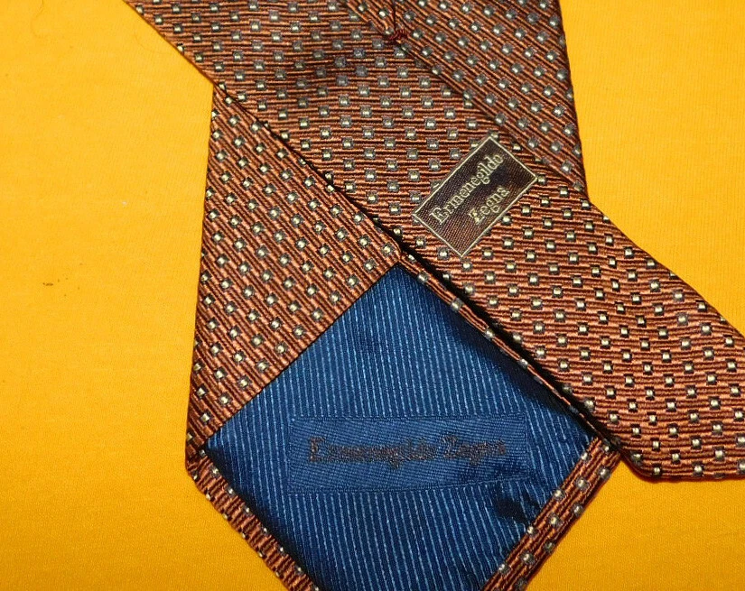 ERMENEGILDO ZEGNA MADE IN ITALY BROWN/YELLOW PIN DOTS MOTIF TIE - NECK TIES. - Image 3 of 3