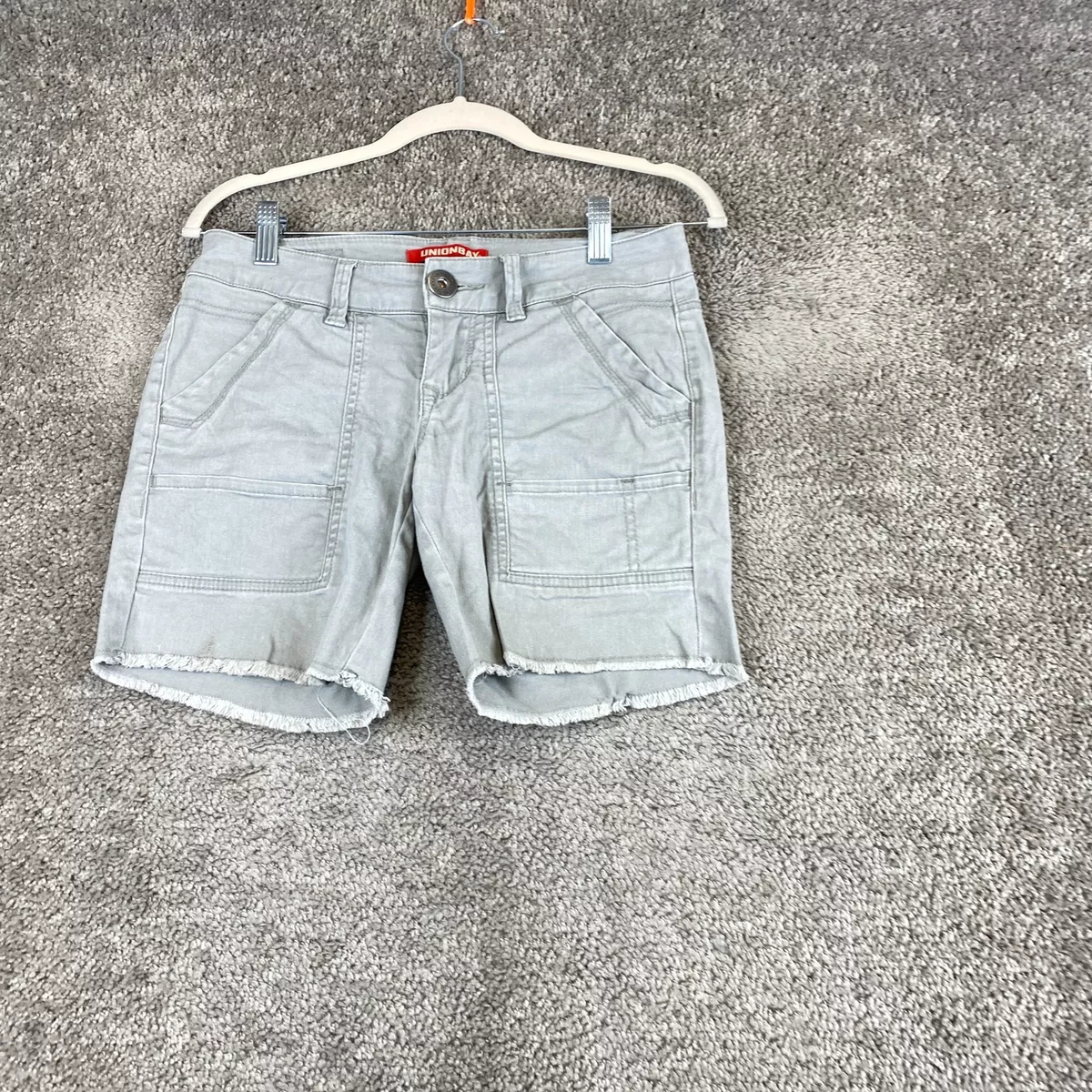 UNIONBAY Jean Shorts Juniors Size 1 Grey Charcoal Frayed Hem Flat