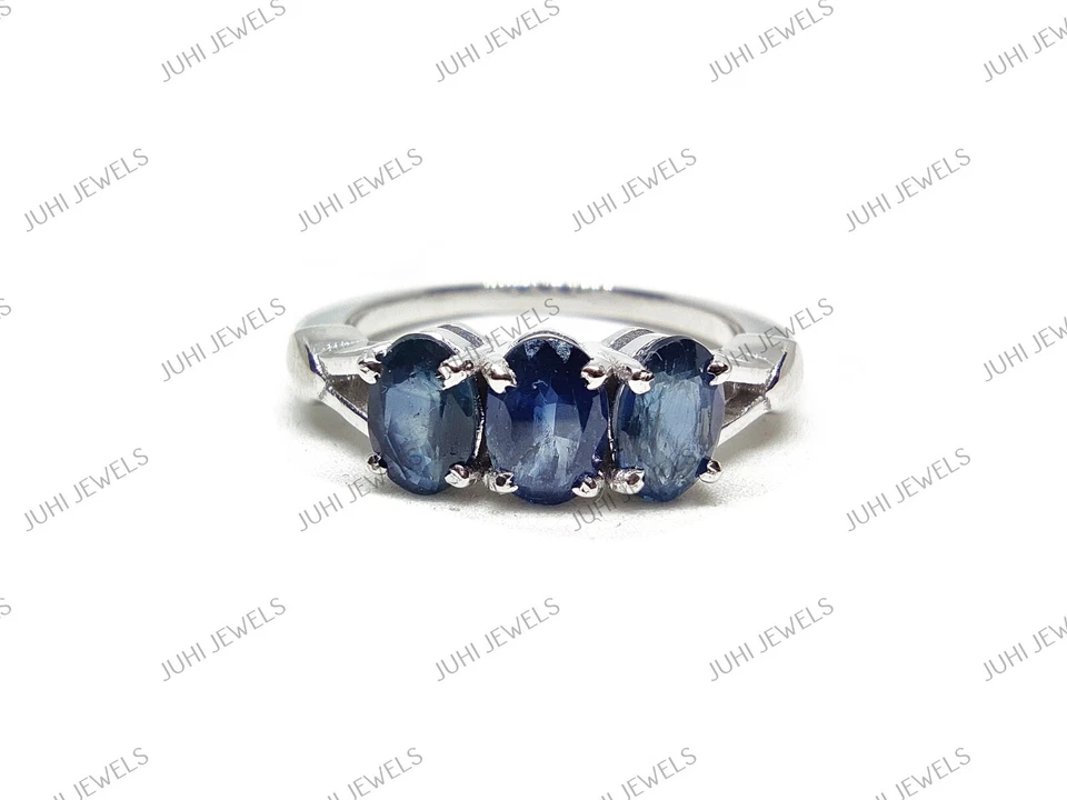 High Quality Silver Blue Sapphire Three Stone Blue Sapphire Band 2.0 Ct Sapphire - Image 2 of 4