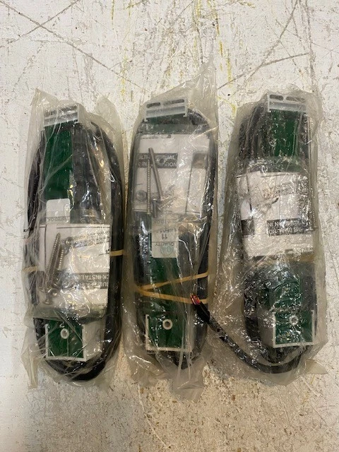 3 Qty of 3M 10 Pr. IDC Terminal Blocks 30" Aircore Cable 80-6113-0734-1 (3 Qty) - Image 4 of 4