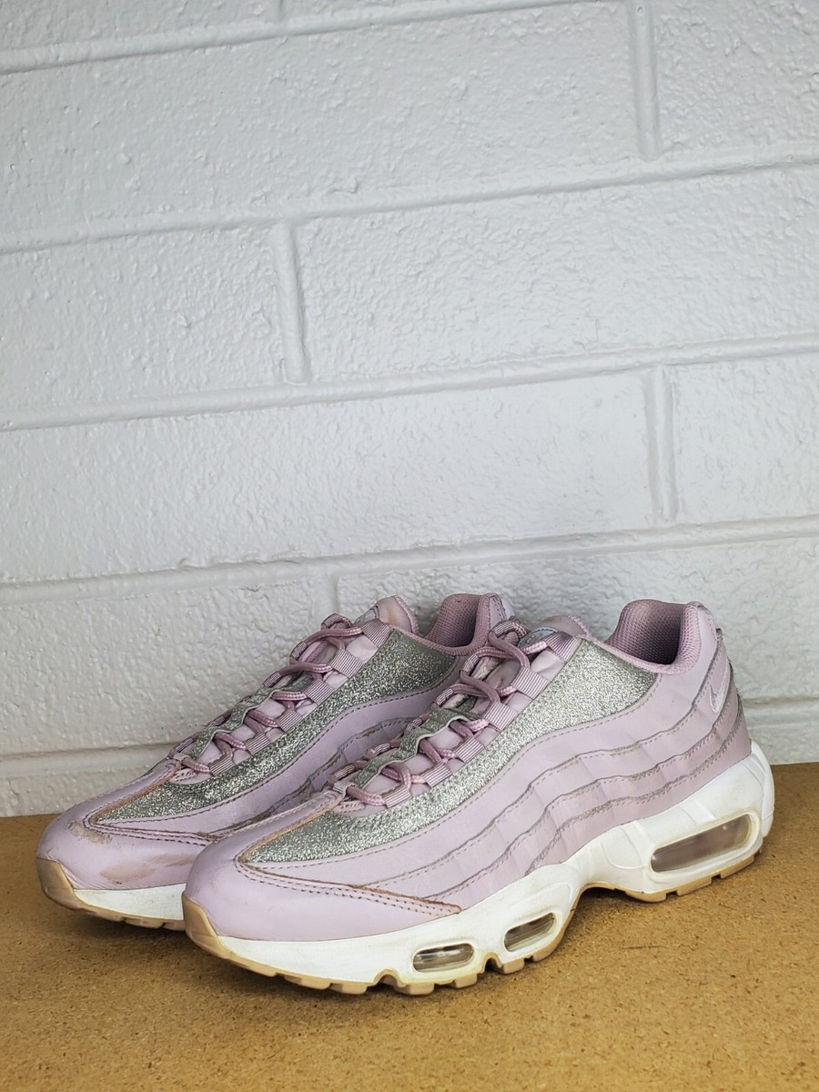 Nike Womens Air Max 95 SE Particle Rose Sneakers Size