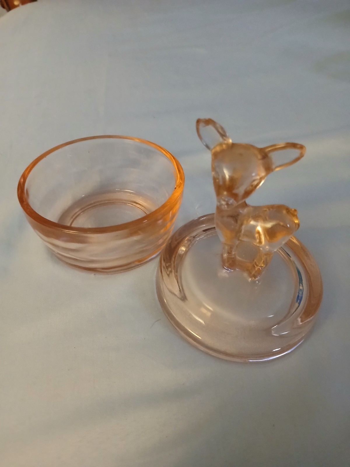 Jeannette glass co Fawn trinket box carnival glass